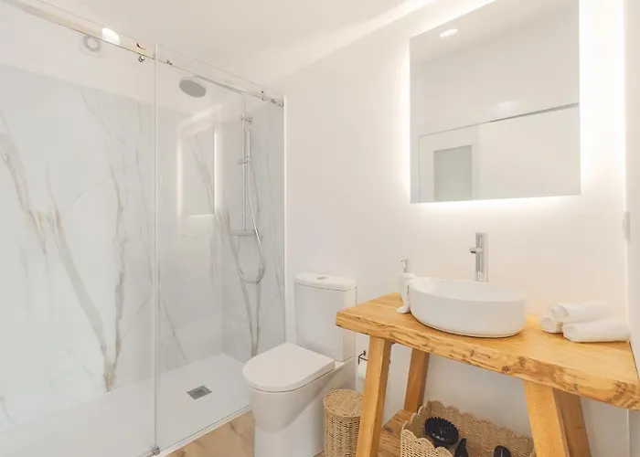 Almaa Da Ria Farm stay *